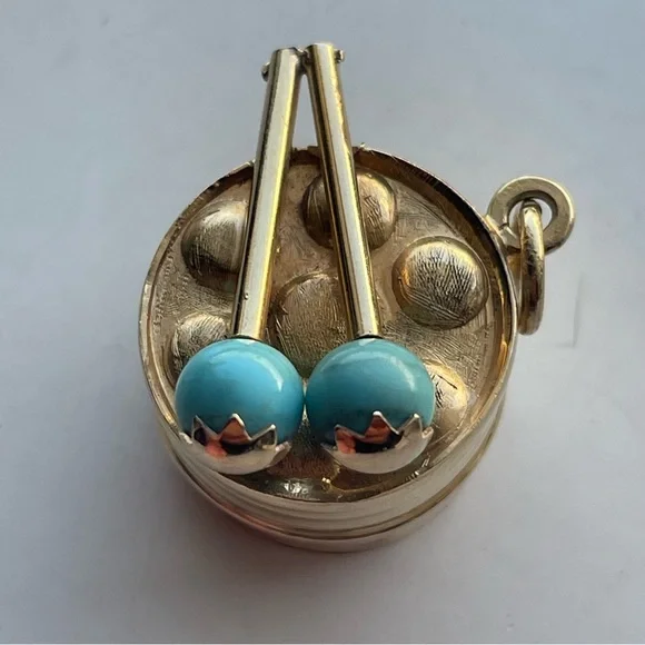 14K Yellow Gold Drum Charm Pendant 6.30 grams Vintage - Picture 5 of 16